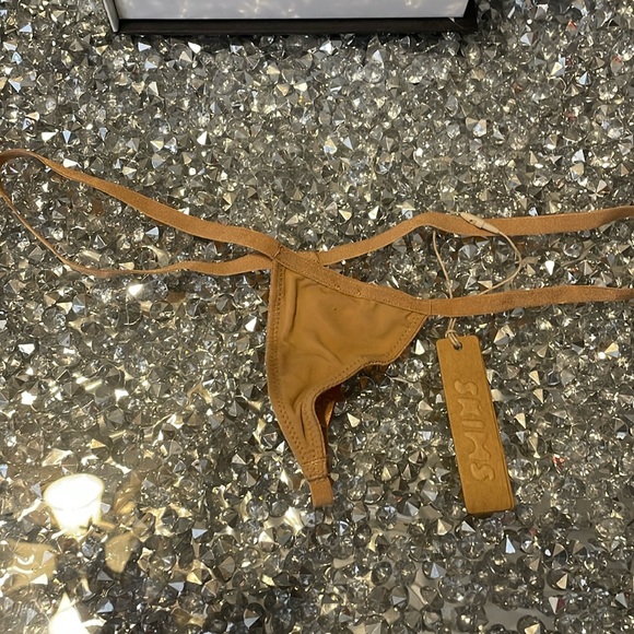 SKIMS Other - Brand new skims thong